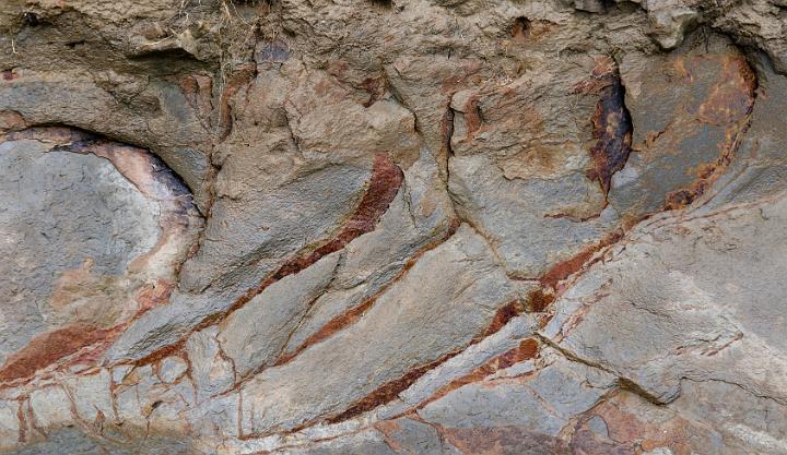 Cliff 1537.jpg